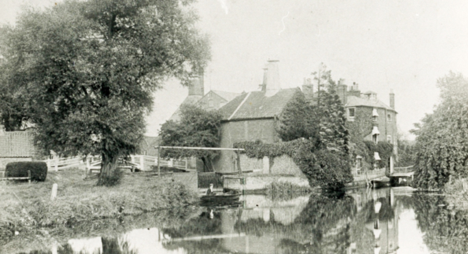 Wainford house and mill c 1920s